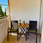 Marimari Split