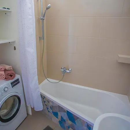Apartment Marimari