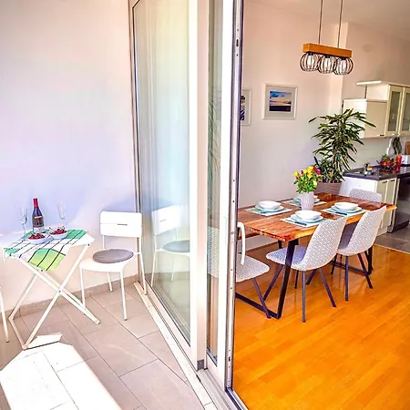 Apartment Marimari